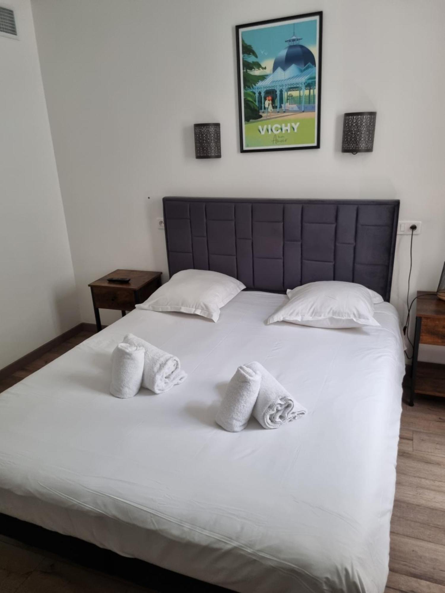 Hotel & Restaurant Le Patio Віші Екстер'єр фото
