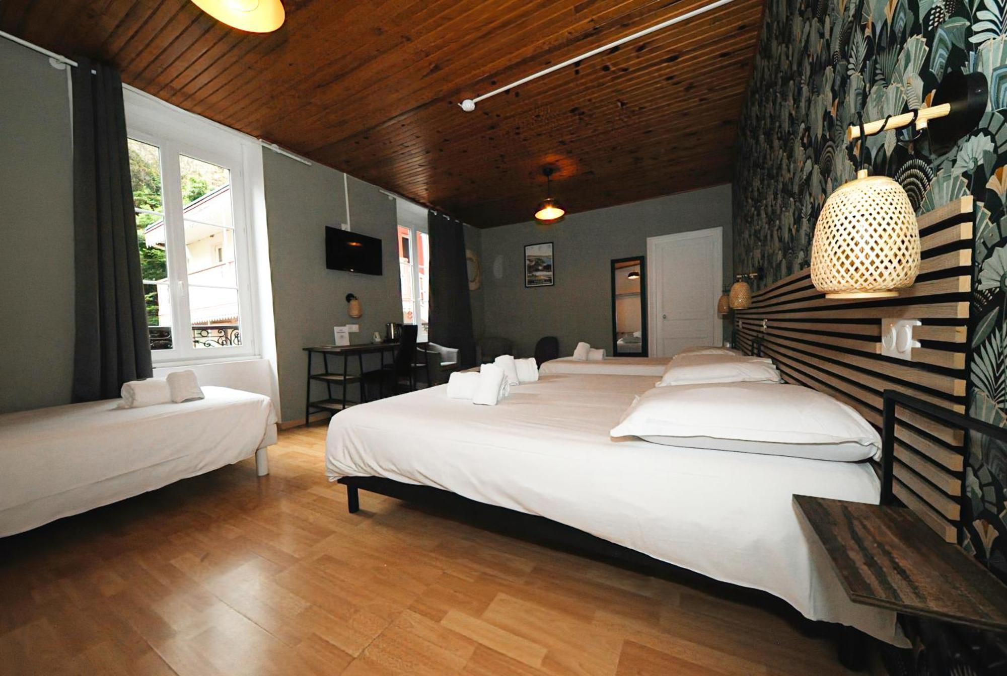 Hotel & Restaurant Le Patio Віші Екстер'єр фото