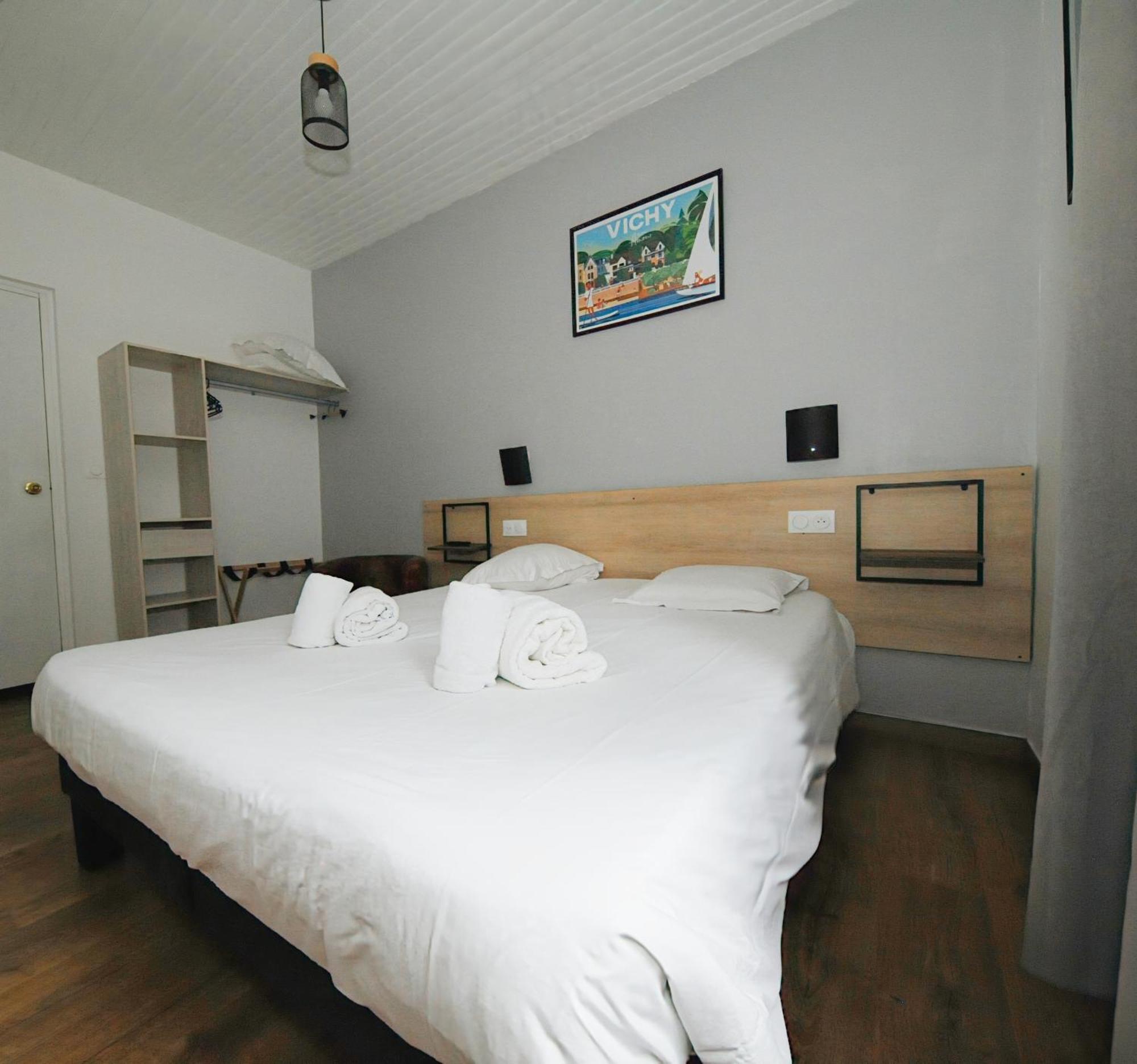 Hotel & Restaurant Le Patio Віші Екстер'єр фото